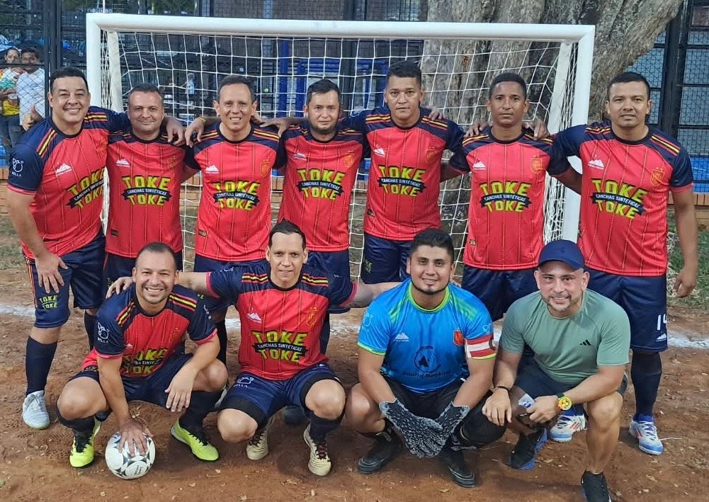 club kit photo